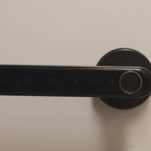 ידית חכמה לדלת עם קוד- לדלתות פנים