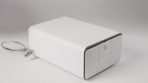 קופסה שולחנית חכמה